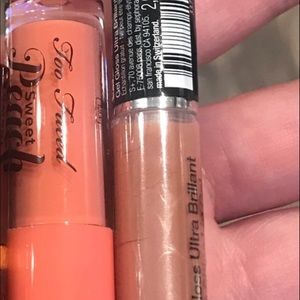Lipstick samples set